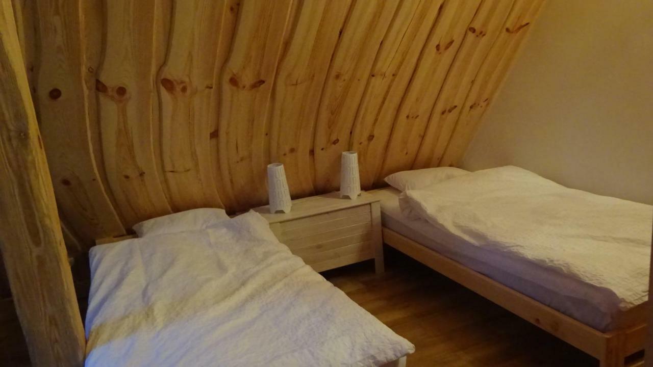 Tudobrze Noclegi W Piramidach Borzytuchom Exterior photo